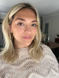 What are good mascaras that don't flake off?