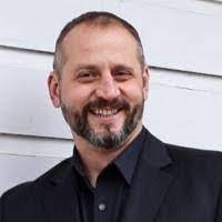 Jamie Urbatsch's Instagram, Twitter & Facebook