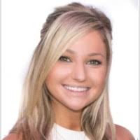 Sara Boer's Instagram, Twitter & Facebook