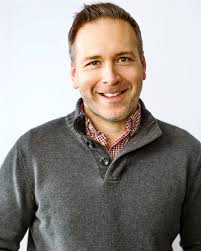 Dans les coulisses des urgences" Elements of Danger (Épisode télévisé 2006) 