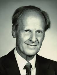 Professor Olle Höök 1918–2006