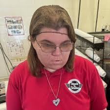 Lori Reber's Instagram, Twitter & Facebook