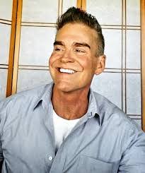 Steven Brack's Instagram, Twitter & Facebook