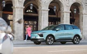 See more of voiture electrique on facebook. Voitures Electriques Les Premiers Vehicules Chinois Debarquent En Europe Frenchweb Fr