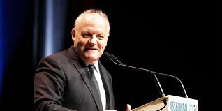 François asselineau 58 ans, est le président fondateur de l'upr (union populaire républicaine) françois asselineau a également été conseiller de paris, de 2001 à 2008, et délégué général à. Njvq0ntnbirvkm