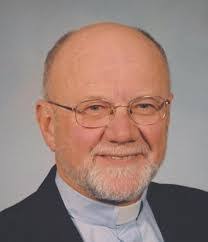 Dwight Dutton's Instagram, Twitter & Facebook