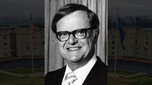 In Memory: Floyd D. Gottwald Jr. '43