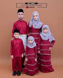 During the hari raya, the malays would celebrated by performing the eid prayers, holding a grand feast and visiting friends, relatives and neighbours. Baju Raya Brunei 2019 Preorder Facebook