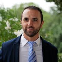 En cette nouvelle année, s'il m'a fallu du temps pour poster mon message,  ce n'est pas (tout à fait) parce que je suis fainéant, c'est parce qu'il  célèbre non pas une nouvelle