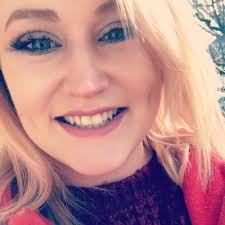 Megan Fitzpatrick (@_meganeff)