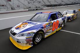 He was previously married to elizabeth buffy franks. 1 Nascar Michael Waltrip Racing Images