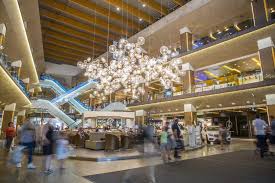 Magazinul nostru din iulius mall este cel mai mare din ţară şi te aşteaptă să îi treci pragul! Program Special De SÄrbÄtori La Iulius Mall Cinema City Va Fi Deschis In Prima Zi De