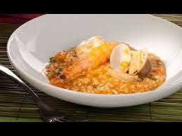 Bruno oteiza presenta su libro 'cocina de mercado' con un toque de humor y muchas ganas de experimentar. Receta De Arroz Caldoso De Pescado De Bruno Oteiza Alexey Es Recetas Con Arroz Arroz Recetas De Cocina