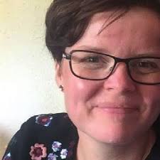 NY UNGDOMSLEIR I AUGUST PINSEN