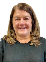 Tina Bernhardt's Instagram, Twitter & Facebook