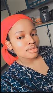 Can a man without money make a woman happy?