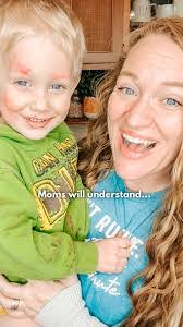 Gordon Dye's Instagram, Twitter & Facebook