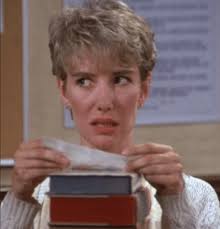 Poesie-Thread!!! "Gedrückte Brust, westlich geformt, Könnte der Retter oder  ein Gartenschädling sein." (füge deine Lieblingspoesie im Seinfeld-Stil  hinzu) : r/seinfeld