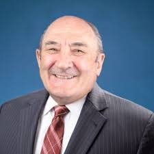 Ken Giese's Instagram, Twitter & Facebook