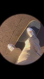 1224 x 1080 jpeg 192 кб. Pin By Ximena Carpinteiro Tapia On Indie Kid Skateboard Photography Skate Girl Dark Aesthetic