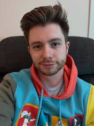 Instead of taking cute pics I've been non stop streaming ASMR, do you miss  me, do you remember i'm adorable 🥺