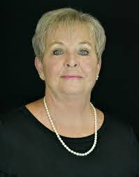 Francine Ledbetter's Instagram, Twitter & Facebook