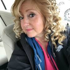 Are there any descendants out there of Susanna Hathaway (1726-1795} of  Shottery, Stratford upon Avon? She was the wife of William Taylor  (1722-1790).