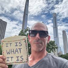 Experienced siding installers and trim bender needed in metro Detroit