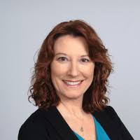 Dee Hinkle — Reviews & Property Sales