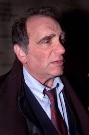 17. MARTS:<br>Wachtell slap med skrækken