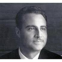 Armando Arguedas's Instagram, Twitter & Facebook