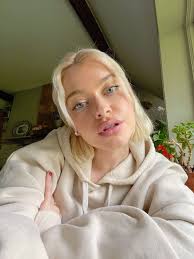 100 ideas de Alice chater