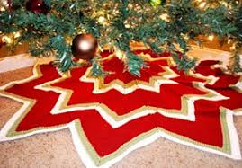 This post may contain affiliate links. 27 Free Crochet Christmas Tree Skirt Patterns For Christmas 2020