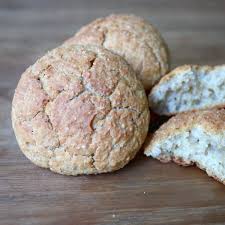 Helle Brotchen Wolkchenbackerei Rezept Wolkchen Backerei Lebensmittel Essen Lecker