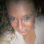 Leslie Whelan's Instagram, Twitter & Facebook