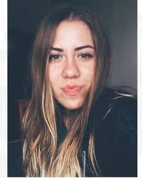 Bethany Glazier's Instagram, Twitter & Facebook