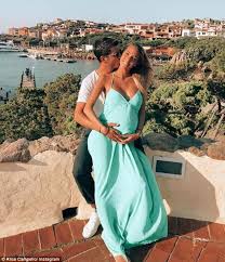 Alvaro morata's wife drops man utd hint as transfer talk intensifies. Alvaro Morata And Wife Alice Campello Enjoy Summer Break In Sardinia Footballinfo Cc