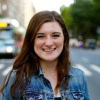 Kelly Schrader's Instagram, Twitter & Facebook