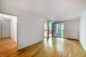 Freiwerdende wohnungen in der genossenschaft werden an dieser stelle veröffentlicht. Stilvolles Wohnen In Ruhiger Und Zentraler Lage Mit Blick Ins Grune Au Haidhausen Lohmuller Immobilienmakler Munchen