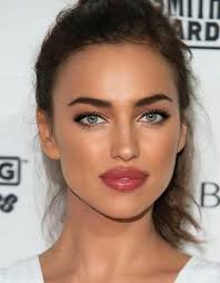 6 Summer Essentials To Keep You Looking Fresh Gorgeous Makeup Natural Makeup Makeup Tips