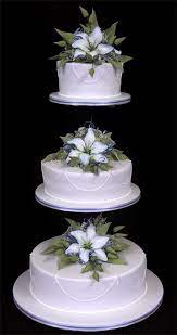 Tiered Collum Wedding Cake Types Of Stand There Are Numerous Styles But These Are The Wedding Cake Fresh Flowers Wedding Cake Toppers Tiered Wedding Cake