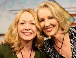 Lynnette Owens's Instagram, Twitter & Facebook