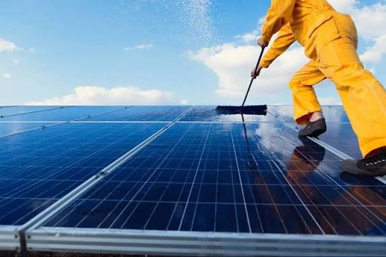 How To Clean Solar Panels? Everything You Need To Know