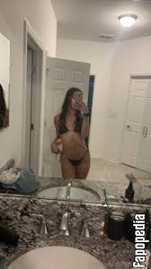 Livrylee Nude OnlyFans Leaks - Photo 13521070 - Fapopedia