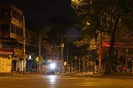 Es evidente que la indisciplina ciudadana sigue 'a la orden del día' en las diferentes calles de deportarán a 65 venezolanos por participar de fiesta en pleno toque de queda en bogotá. Asi Sera El Toque De Queda Extendido En Cali Que Arranca Este Viernes A Las 7 00 A M