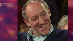 Didi hallervorden und sein doktor. Entertainer Dieter Hallervorden 15 02 1985 Youtube