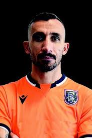 3 numara büyük emanet kramponların içine gazete kağıdı doldurup seçildi. Mehmet Topal Istanbul Basaksehir Stats Titles Won