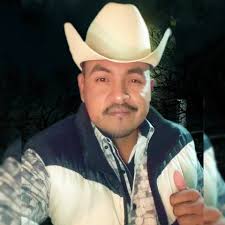 This is a wonderful, old photo of one of many "Giant Orange" stands in the  Los Angeles, California area, circa 1945. We don't believe this one is