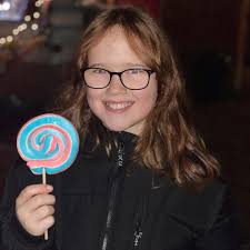 Living Neon (@livingneon) • Facebook