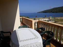 The crew of 'zvijezda kvarnera' will meet you in the the transfer from sakarun beach to soline lasts about 15 minutes. Apartments Sakarun Soline Soline Updated 2021 Prices
